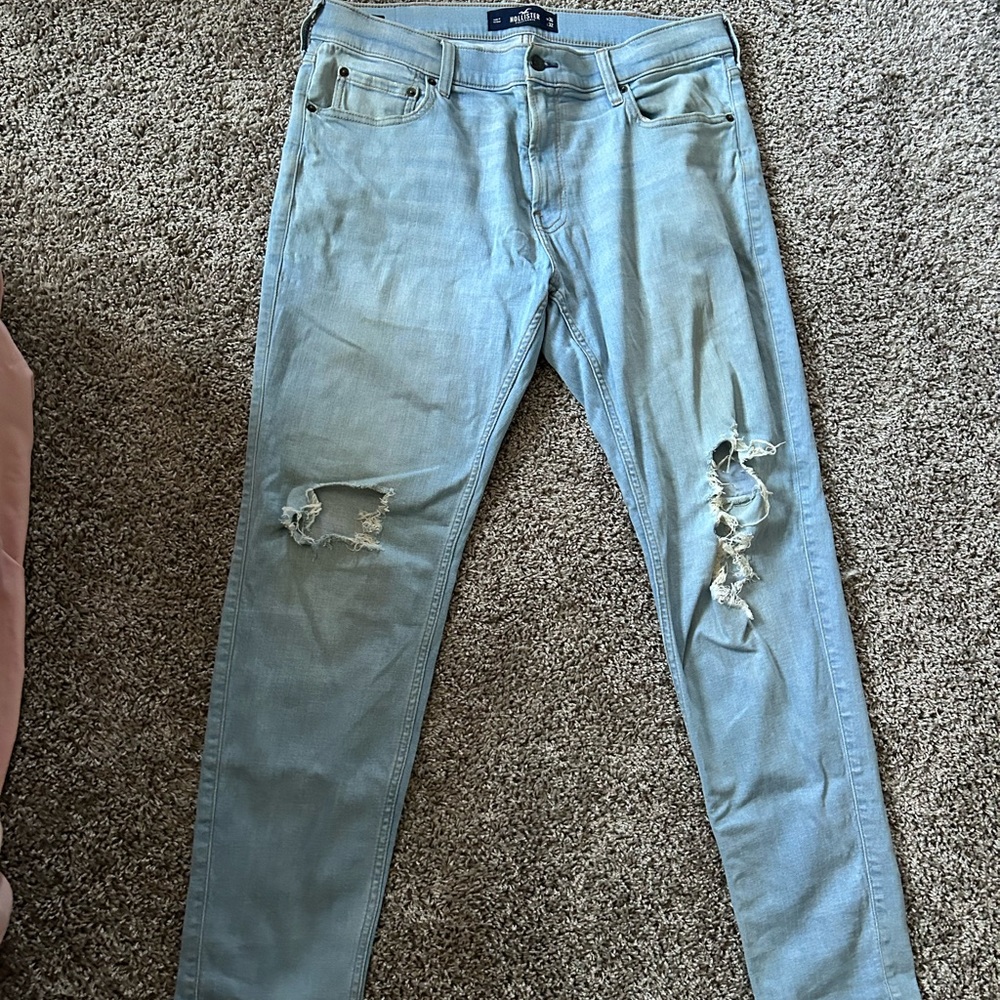 Hollister Men's Light Blue Ripped Skinny Jeans